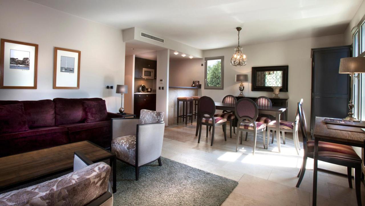 Residence Hoteliere 4 Etoiles Les Mas Du Grand Vallon Mougins Eksteriør bilde