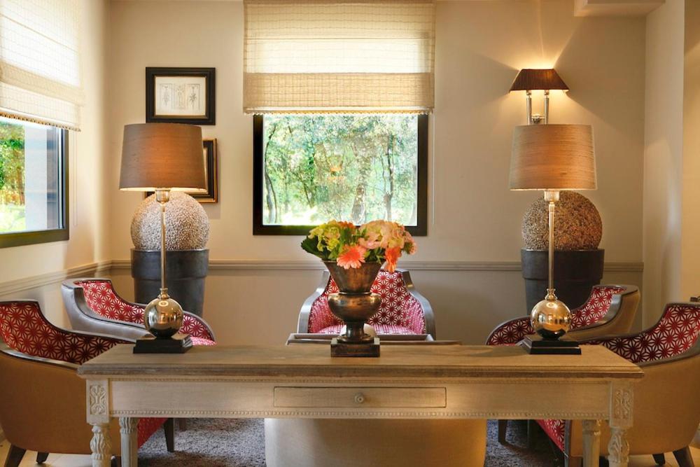 Residence Hoteliere 4 Etoiles Les Mas Du Grand Vallon Mougins Eksteriør bilde