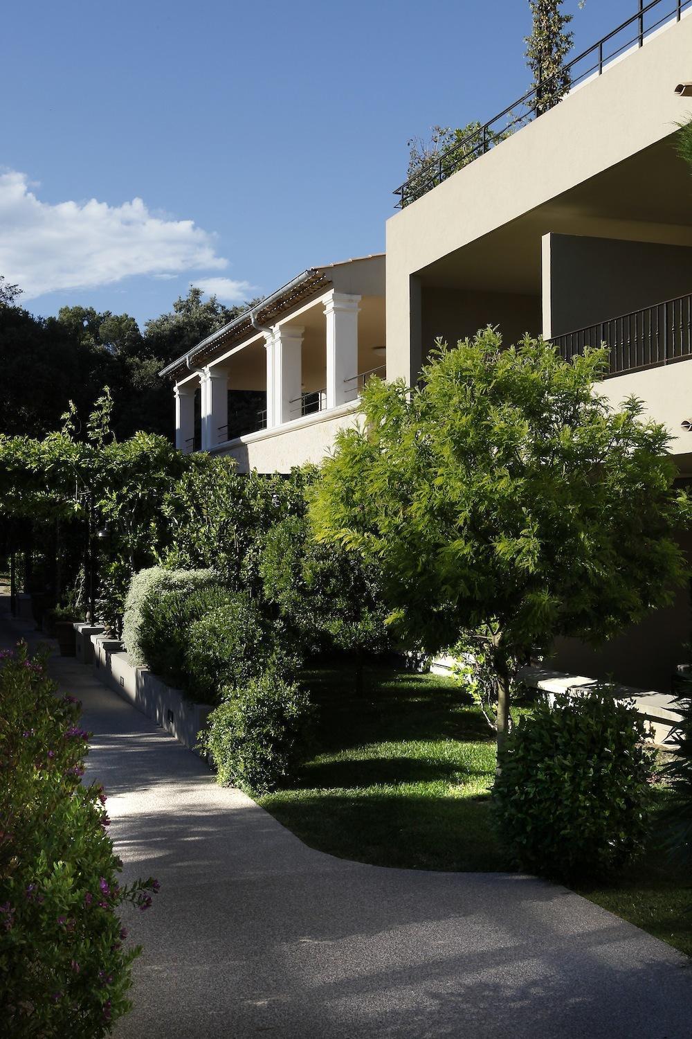 Residence Hoteliere 4 Etoiles Les Mas Du Grand Vallon Mougins Eksteriør bilde