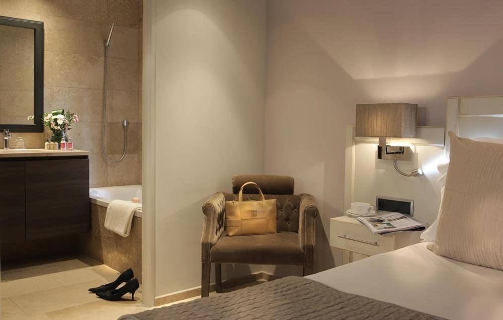 Residence Hoteliere 4 Etoiles Les Mas Du Grand Vallon Mougins Eksteriør bilde