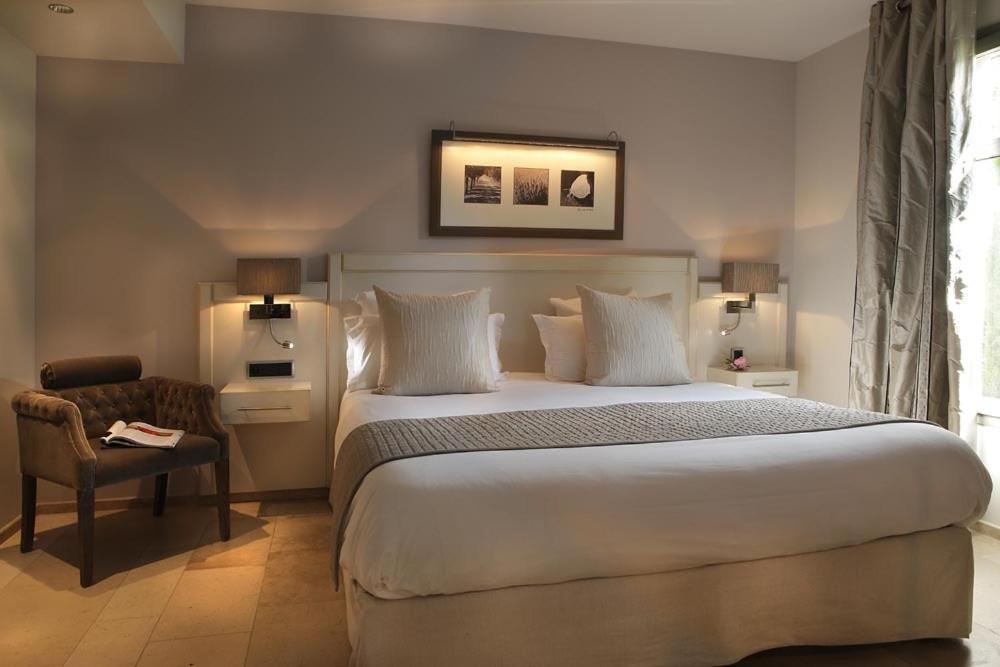 Residence Hoteliere 4 Etoiles Les Mas Du Grand Vallon Mougins Eksteriør bilde